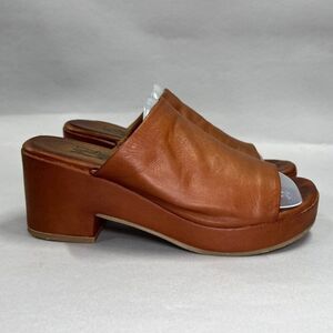 Miz Moo Women's Size 6.5 Gwen Soft Brown Leather Chunky Block Heels